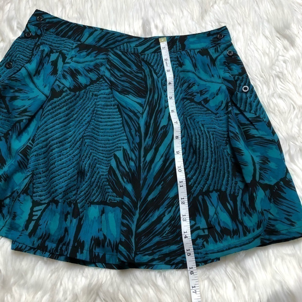 Forever 21 Vacay Skirt + Sweater set! - Picture 8 of 8